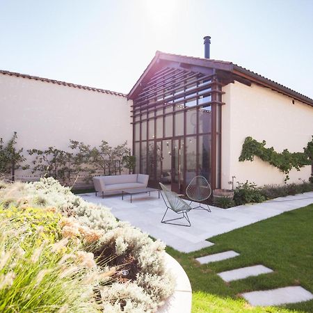 Le Relais De La Godasse Reyrieux Экстерьер фото